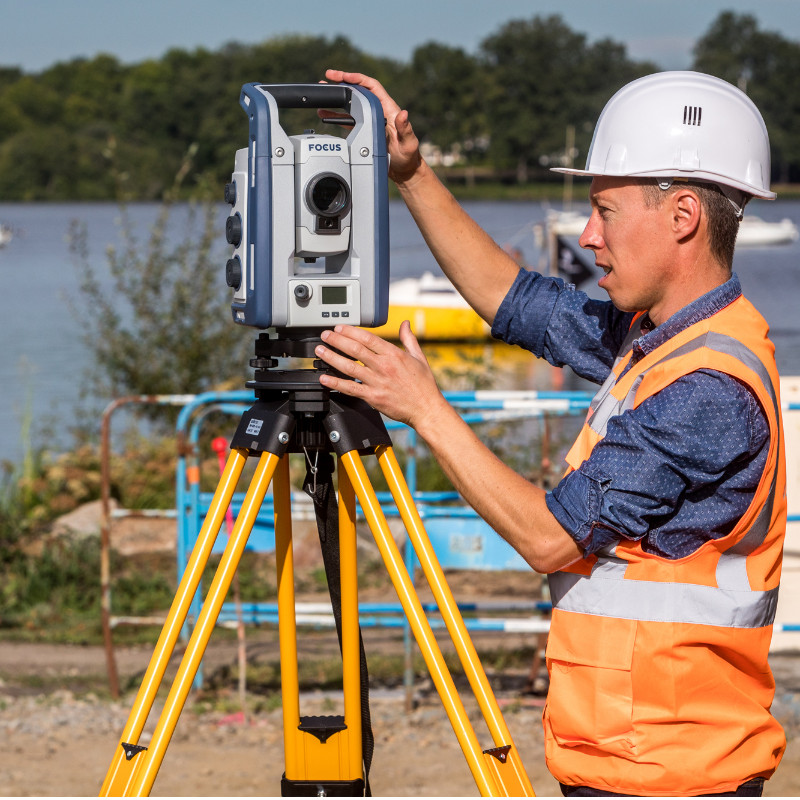 Spectra Geospatial FOCUS 50 Total Station